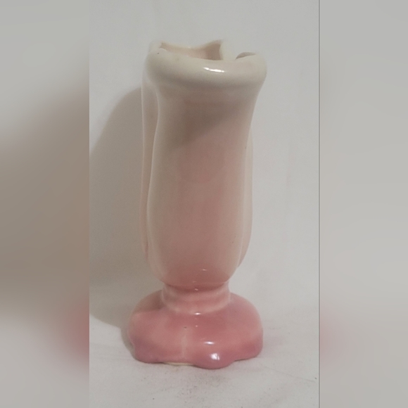 Vintage Mid Century Modern Pink Ceramic Tulip Vase Planter - Picture 7 of 12